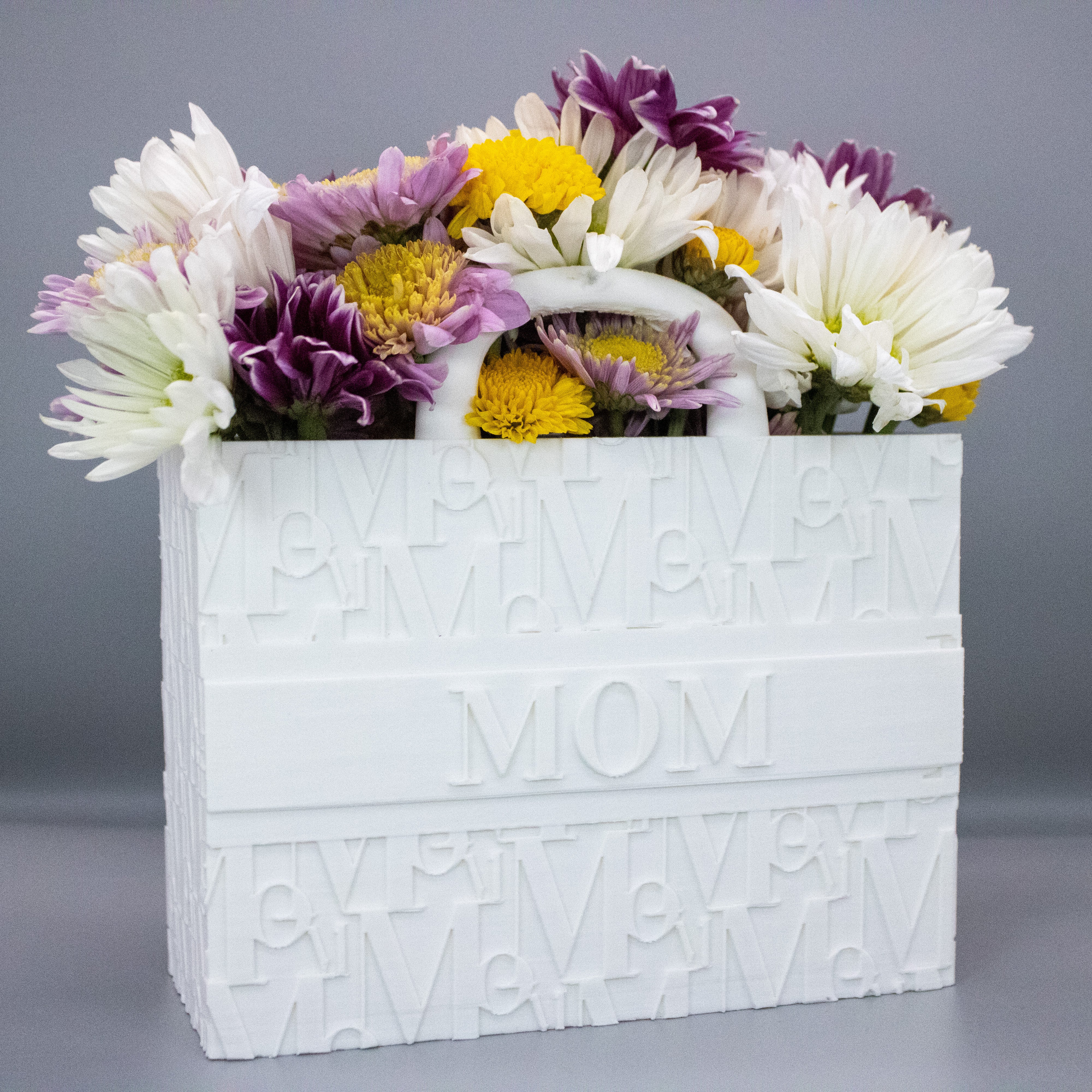 Mom Tote Bag Vase for Blooming Bouquets - Flower Vase - Flower Pot Home Decoration- 3D Printed- Handbags for flowers- Mom Gift