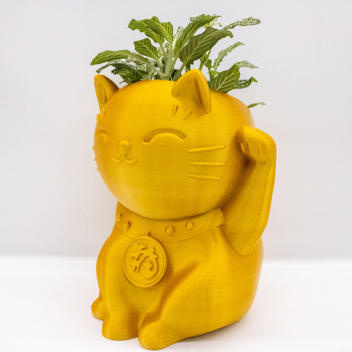 Lucky Cat Indoor Planter Pot - Maneki Neko For Protection From Evil Handmade plant pot | Housewarming Gift | Modern Planter| Small Plant Pot