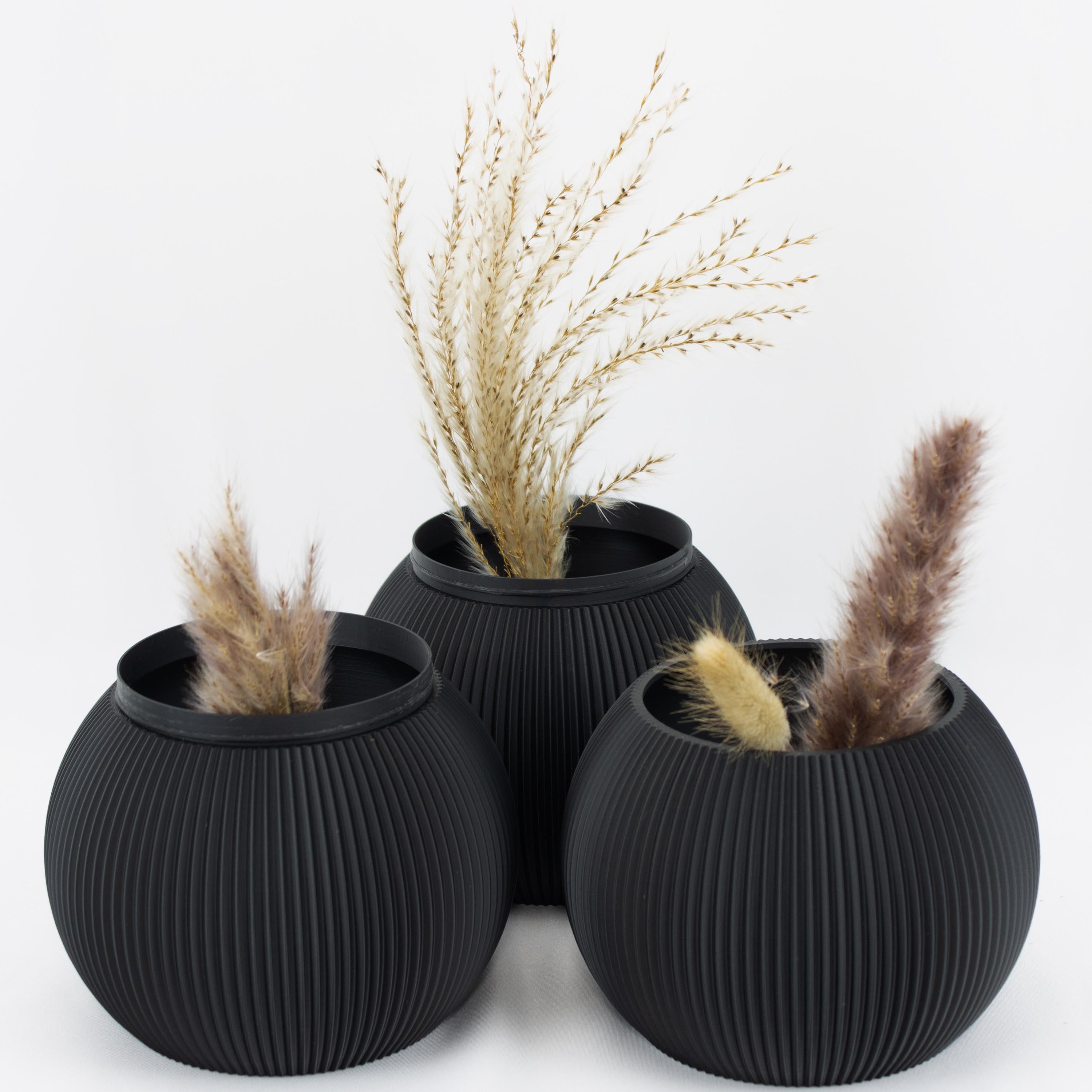 Minimalist Spherical 3D Printed Vase and Planter for Flowers and Plants - Modern Home Decor - Vase for Blooming Bouquets