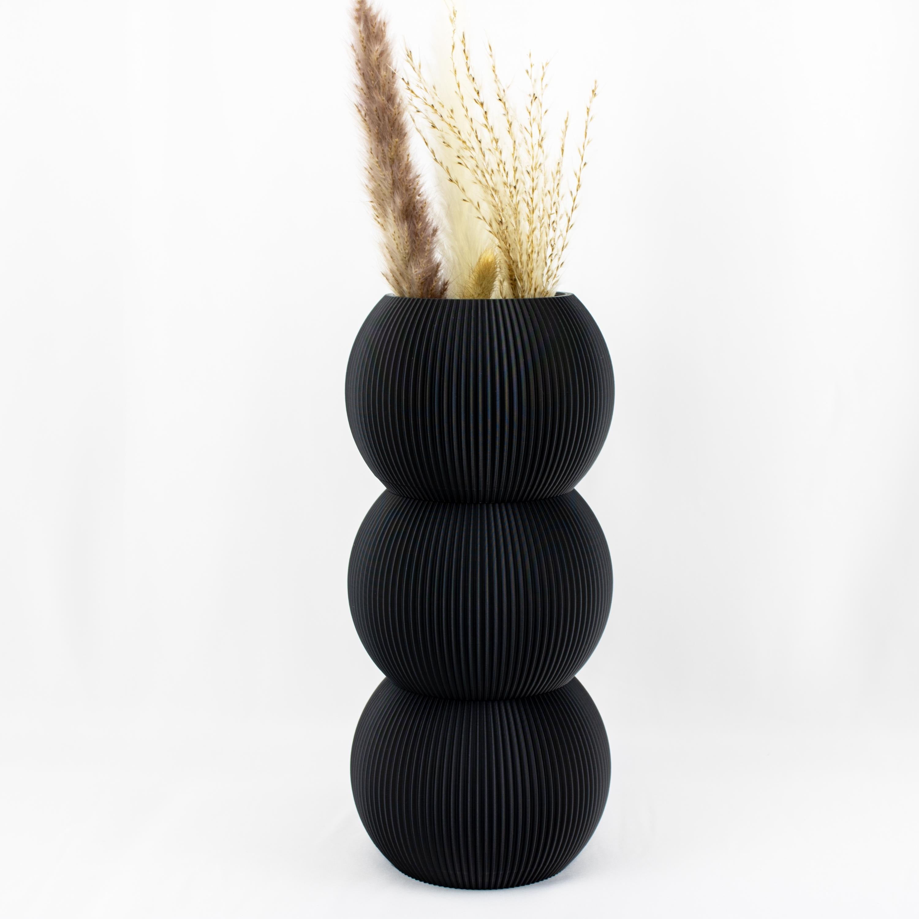Minimalist Spherical 3D Printed Vase and Planter for Flowers and Plants - Modern Home Decor - Vase for Blooming Bouquets