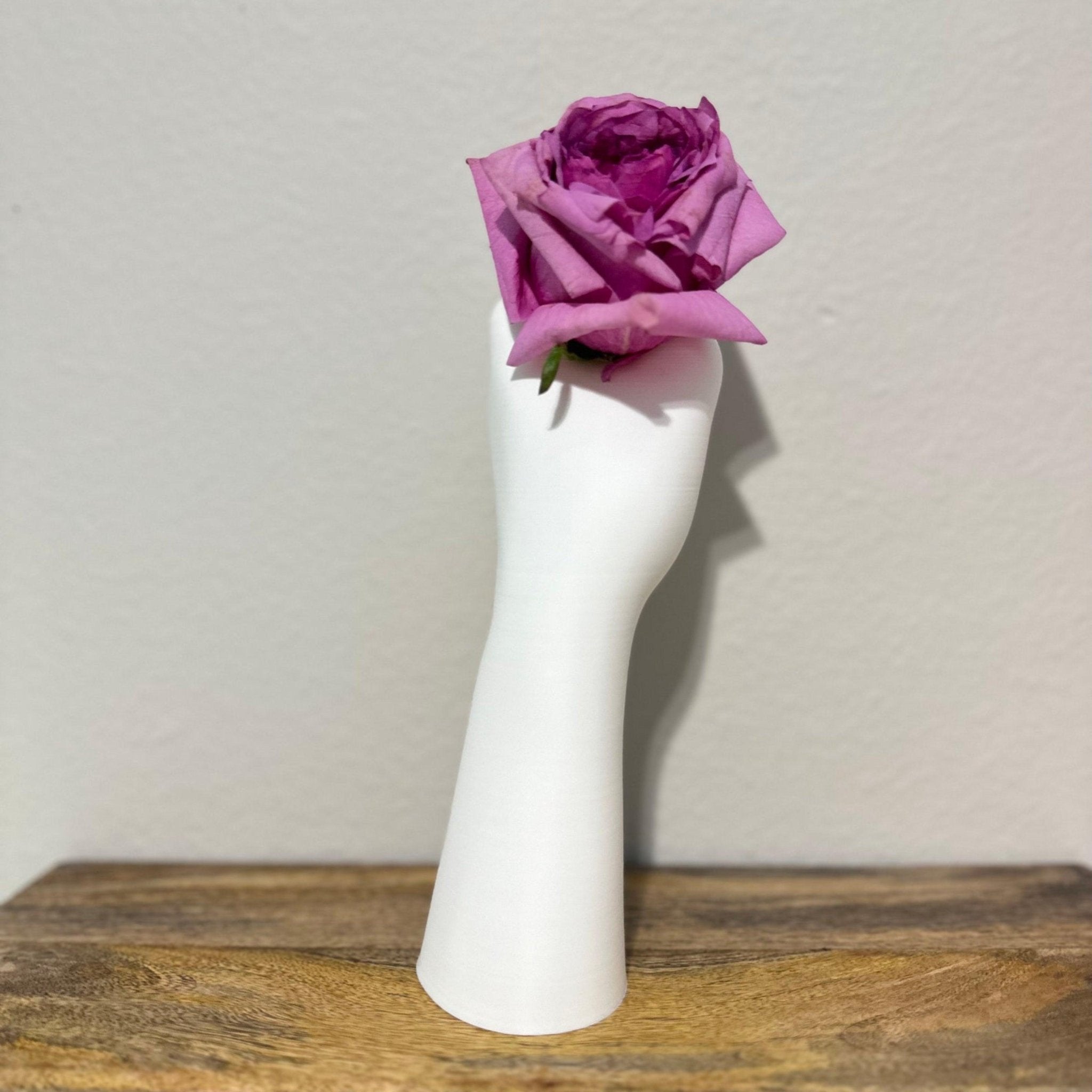 Hand vase for flowers, vase hand, flower vase, unique art vase Hand vase, dried flowers holder, modern hand vase - Print Level 3D